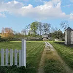 Casa de Férias 3 Bedroom Beautiful In Gonneville-le-theil