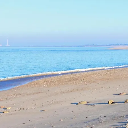 Stunning In Gonneville-le-theil