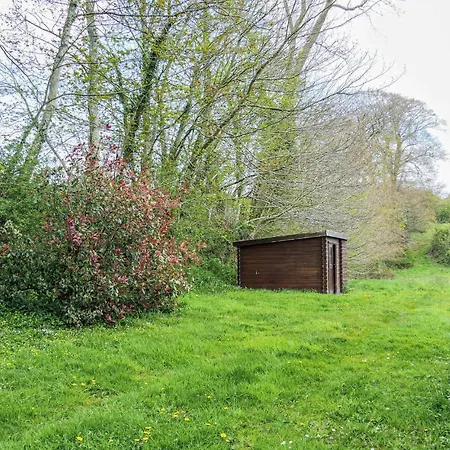 3 Bedroom Stunning In Gonneville-le-theil