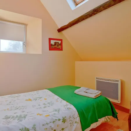 Hébergement de vacances 3 Bedroom Beautiful In Gonneville-le-theil Gonneville-Le Theil