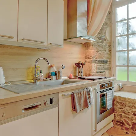 Stunning In Gonneville-le-theil * Gonneville-Le Theil