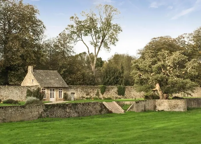 Stunning In Gonneville-le-theil Gonneville-Le Theil